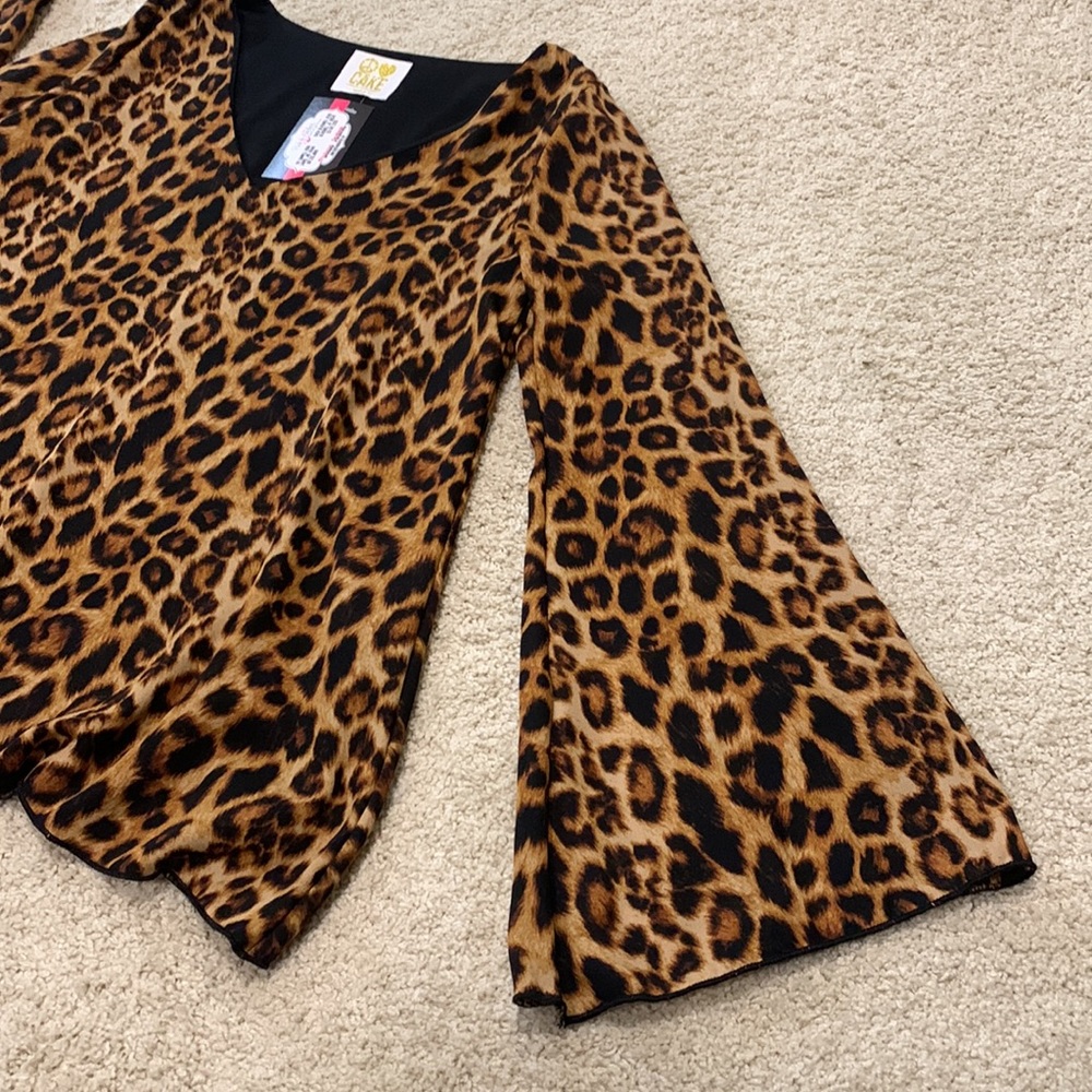 Leopard Print Top - Picture 3 of 4